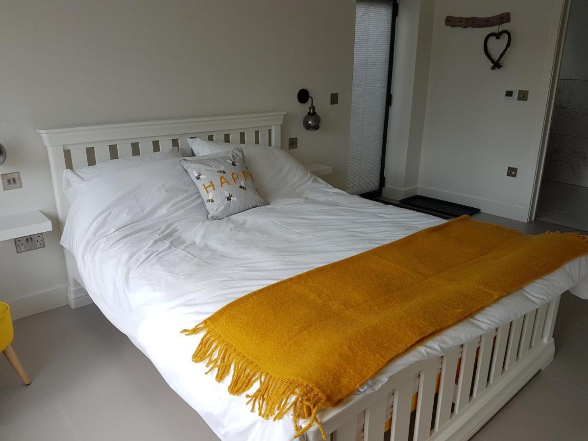 Petite Anchorage Hotel ไครสต์เชิร์ช ภายนอก รูปภาพ
